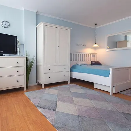 Apartment Str/107 · Strandallee 124 -seeblick